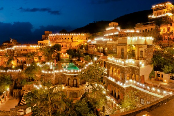Hotel Neemrana Fort Palace 15th Century Jaipur Escorts Service
