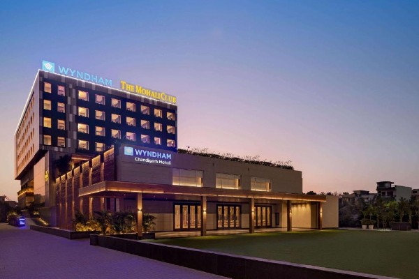 Wyndham Hotel Sector 65 Mohali Escorts Service