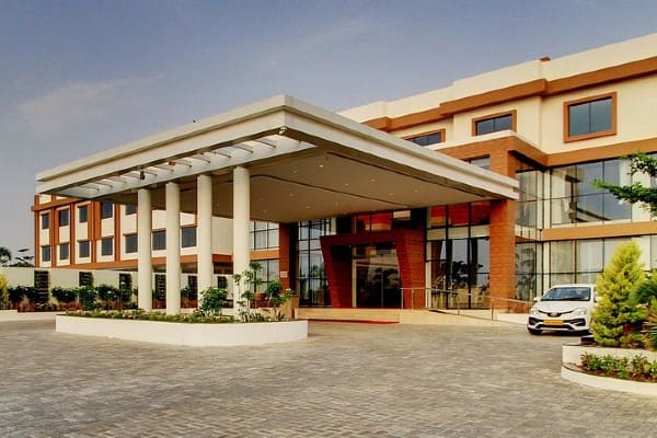Hotel Ramada By Wyndham Yelahanka Bengaluru Escorts Service