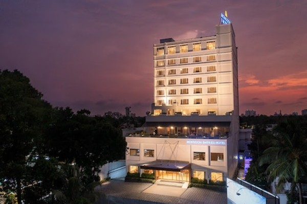 Monsoon Empress Hotel Palarivattom Kochi Escorts Service
